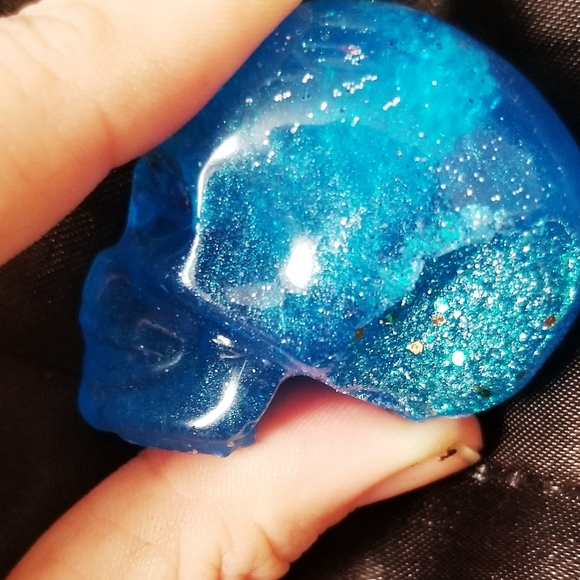 Hamdmade druzy skull keychain - Picture 3 of 5